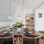 70 Qm Design-wohnung - 1,5 Baeder, Klimaanlage Und Ausblick 아파트 *