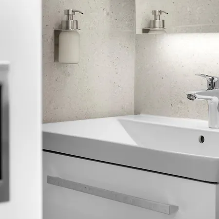 70 Qm Design-wohnung - 1,5 Baeder, Klimaanlage Und Ausblick Lejlighed *