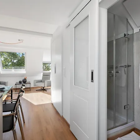 70 Qm Design-wohnung - 1,5 Baeder, Klimaanlage Und Ausblick Lejlighed Aschaffenburg