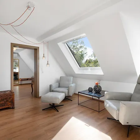 70 Qm Design-wohnung - 1,5 Baeder, Klimaanlage Und Ausblick Lejlighed