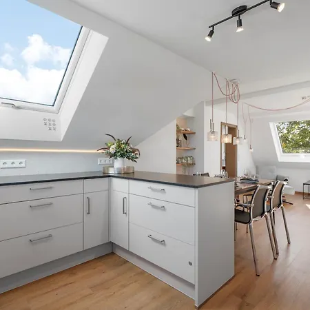 Lejlighed 70 Qm Design-wohnung - 1,5 Baeder, Klimaanlage Und Ausblick *